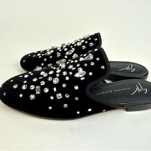 Giuseppe Zanotti Black Velvet Mules Size 35.5 (US 5.5) - New with Box & Dust Bag